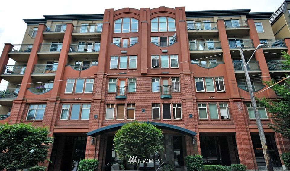 1st image of 123 Queen Anne Avenue N #202