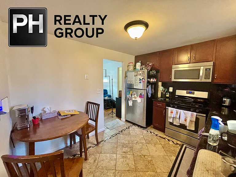 17I Oxford Cir #17 — Photo 6
