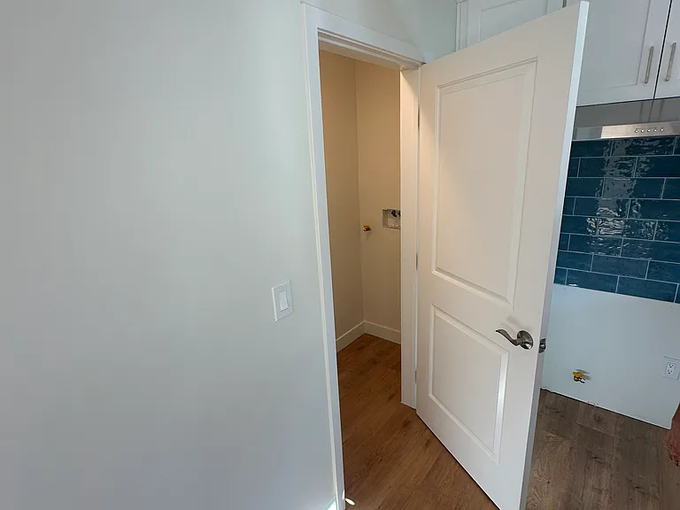 8048 Jaboneria Rd #8054B — Photo 10