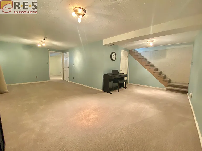 5495 Nebraska Way — Photo 1