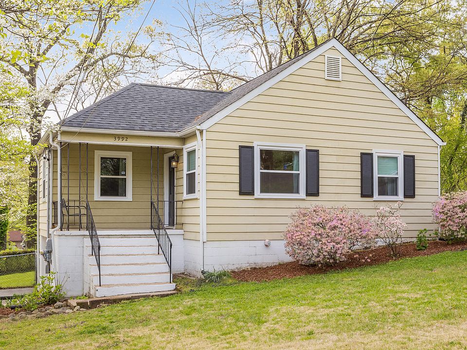 1st image of 3992 Fairfax Dr #10