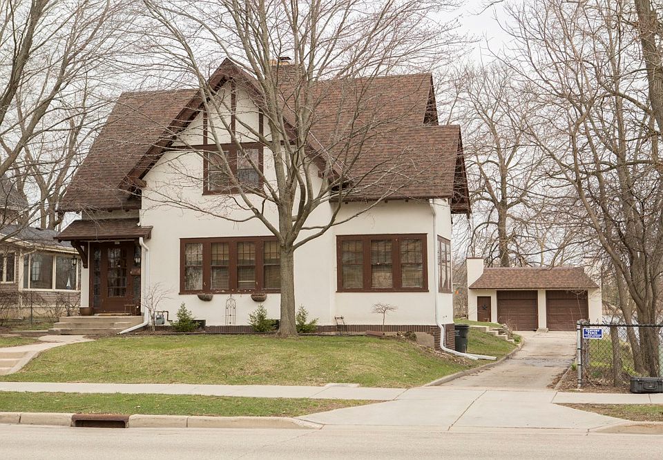 1st image of 307 Oakwood Ave