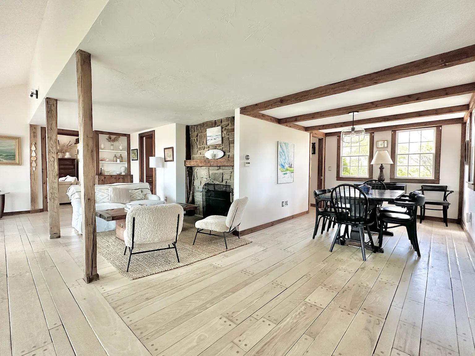 3 bed, 2.5 bath, 1939 sqft, $4,750 — Photo 2