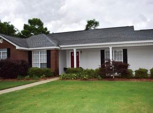 180 Stone River Loop, Wetumpka, AL 36092