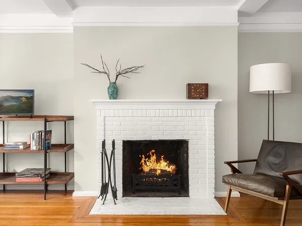 140 E 28th St APT 3E, New York, NY 10016