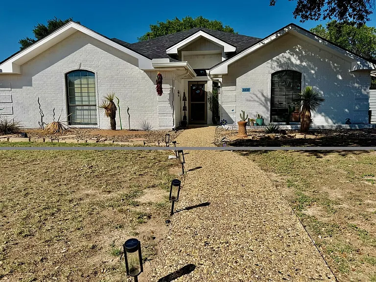 5838 Manchester Ln — Photo 4