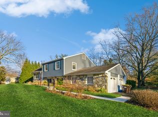 112 Brittany Dr, Chalfont, PA 18914