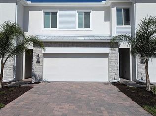 77 Nine Iron Dr, Davenport, FL 33896