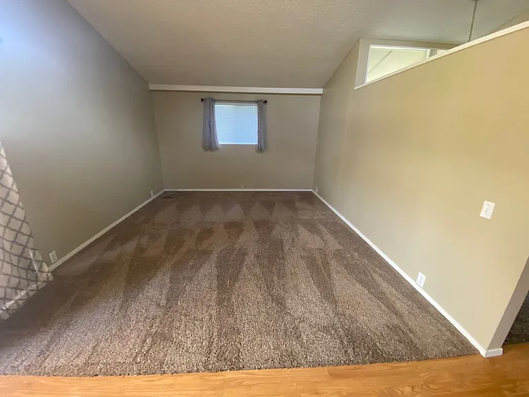 4937 Clear Cir — Photo 17