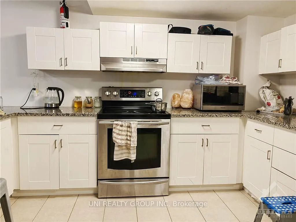 2 bed, $2,000 — Photo 4