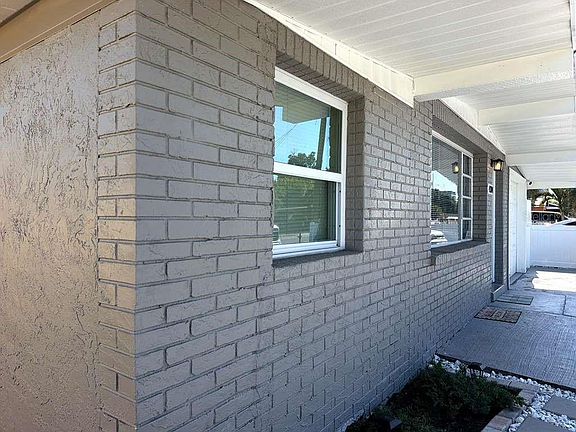 3rd image of 4304 W Arch St