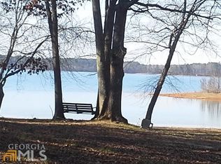 49 Blackbird Ln, Hartwell, GA 30643