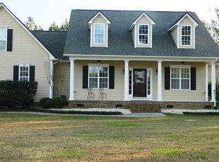 865 Peele Rd, Clayton, NC 27520