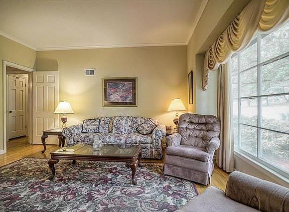 4th image of 3225 S Shady Bend Dr