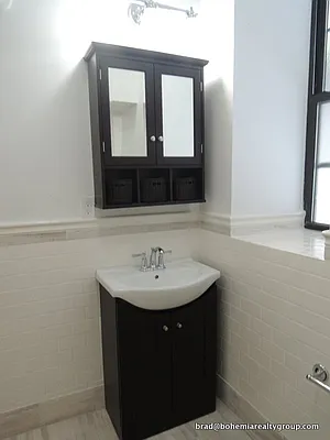 Rented by Bohemia Realty Group | media 23