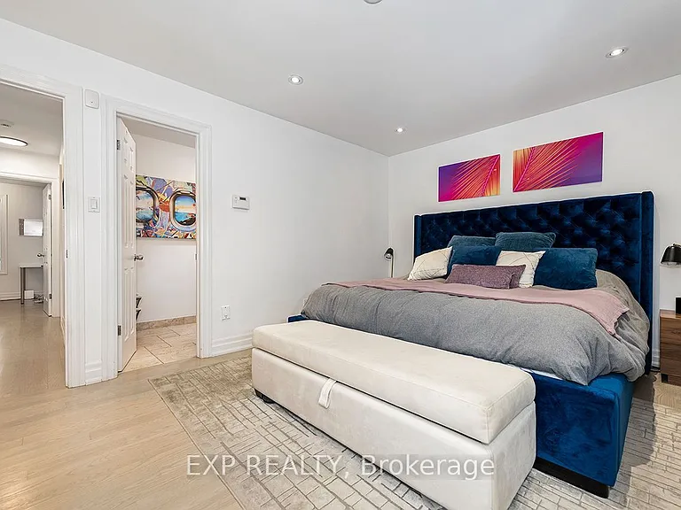 1410 Petrie Way — Photo 28