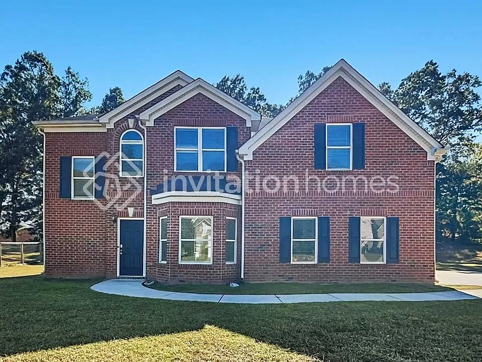 436 Trousseau Ln
