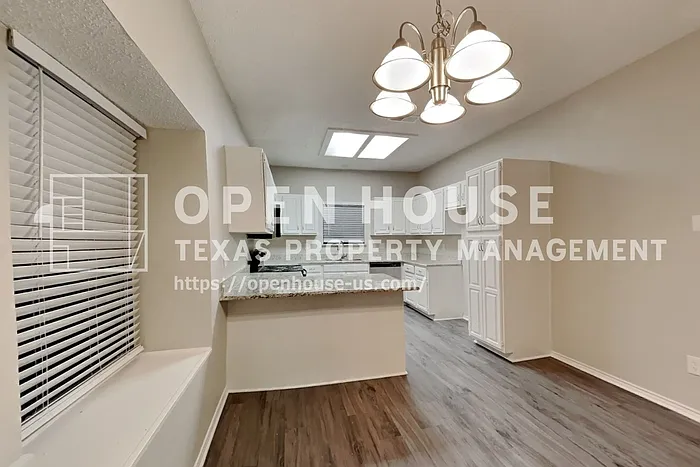 7217 Alissa Dr — Photo 5