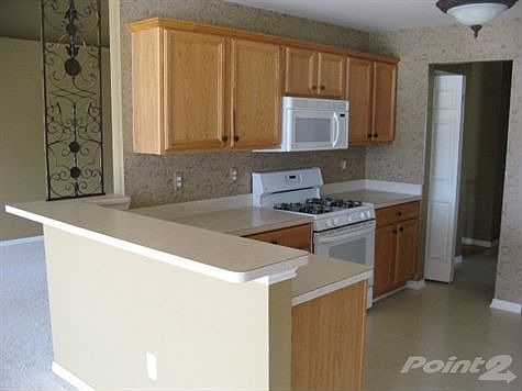 4th image of 481 Golf Villa Dr #1
