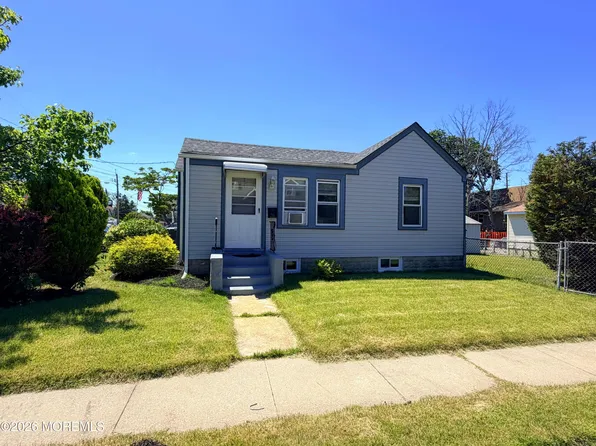 26 Thomas Street, Toms River, NJ 08753