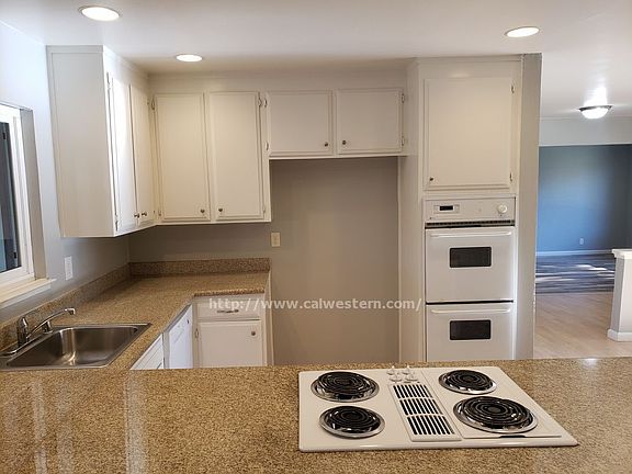 5th image of 1007 Edenbury Ln