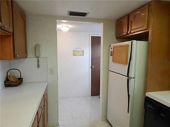 2nd image of 2950 SE Ocean Blvd APT 132-7
