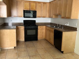 227 Penn St APT 3, El Segundo, CA 90245