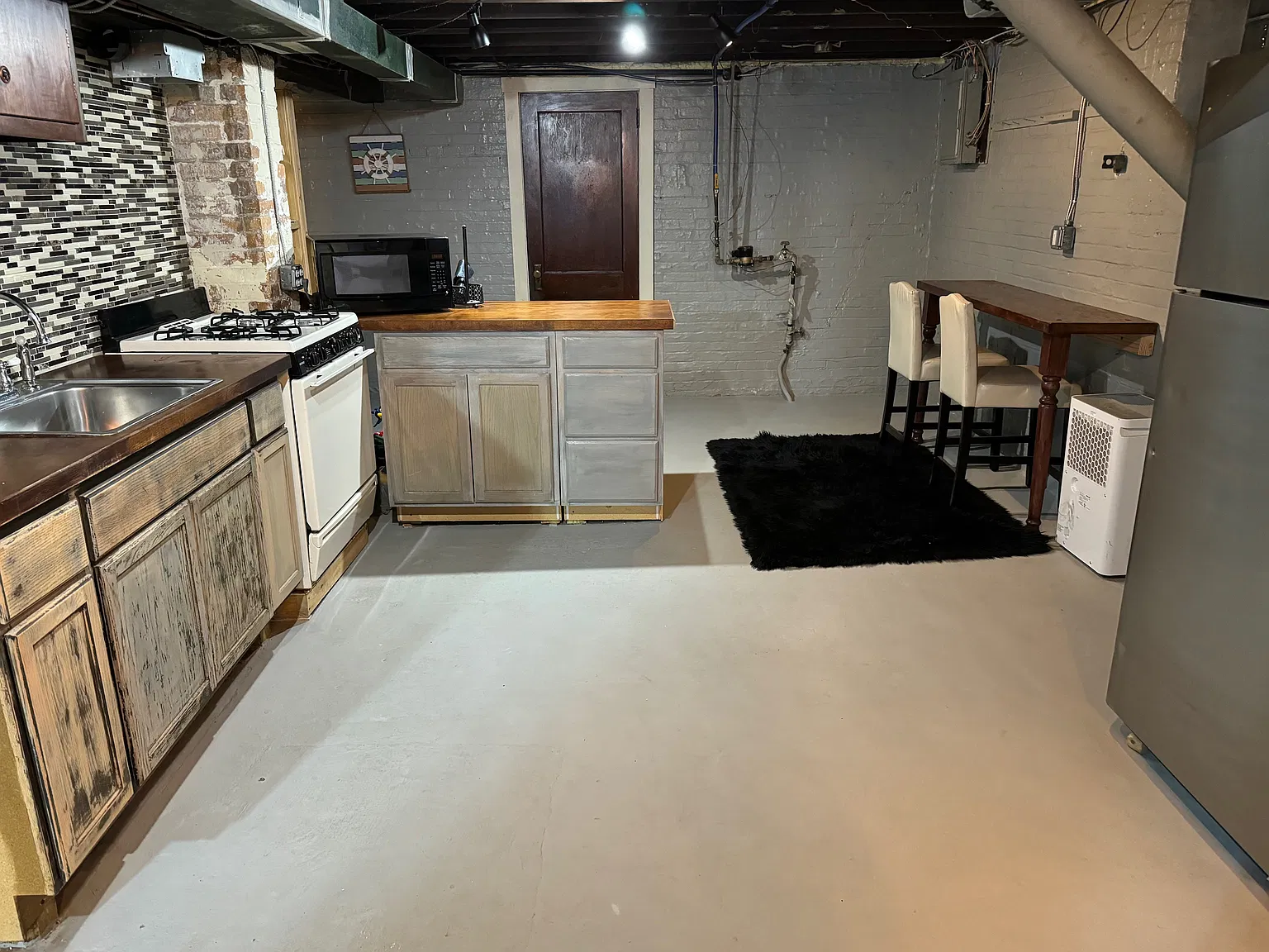 1211 Beaver Rd — Photo 4