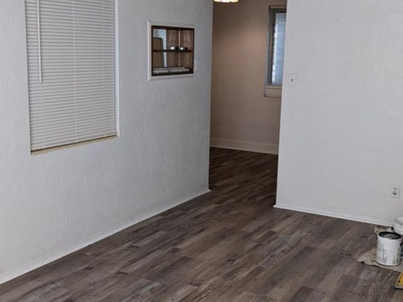 3rd image of 53 Sunny Shore Dr