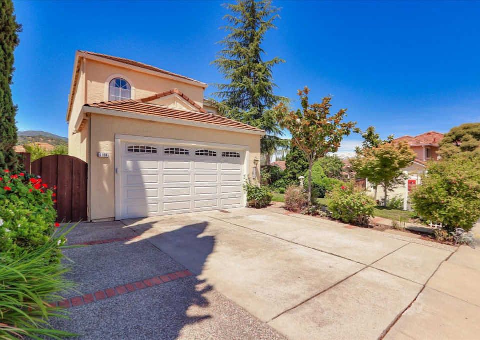 1st image of 1169 Mountain Quail Cir