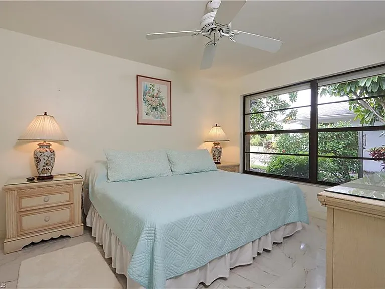 28387 Las Palmas Cir — Photo 2