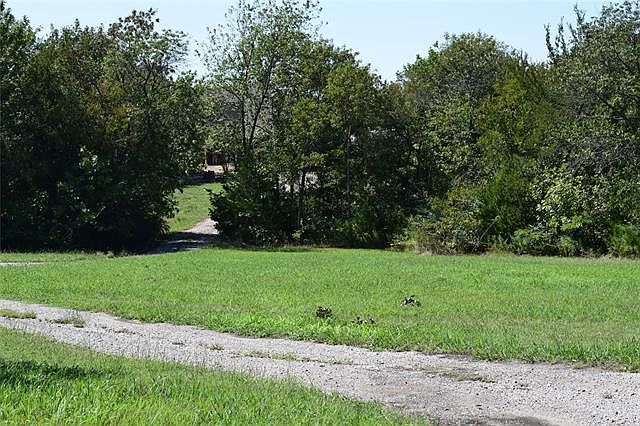 2nd image of 34 Links Estates Dr