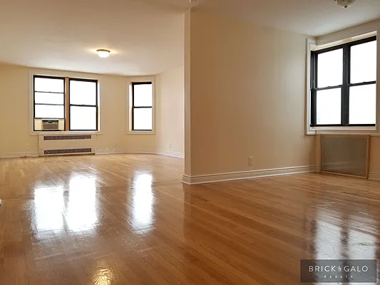 Rented by BRICK & GALO REALTY CORP | media 21