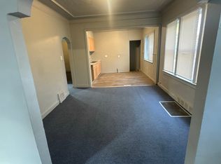 19539 Hickory St, Detroit, MI 48205