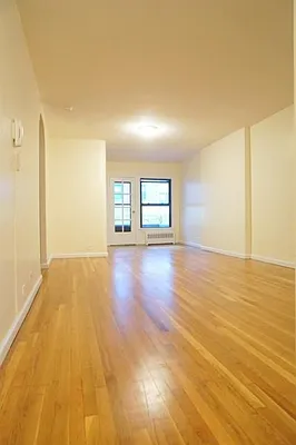 Rented by Compass | media 18