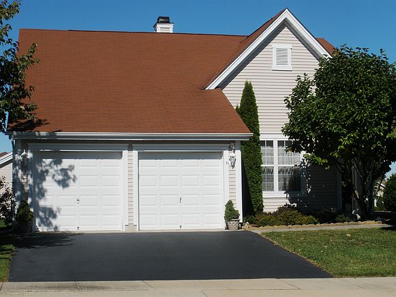 2 Car Attached Garage