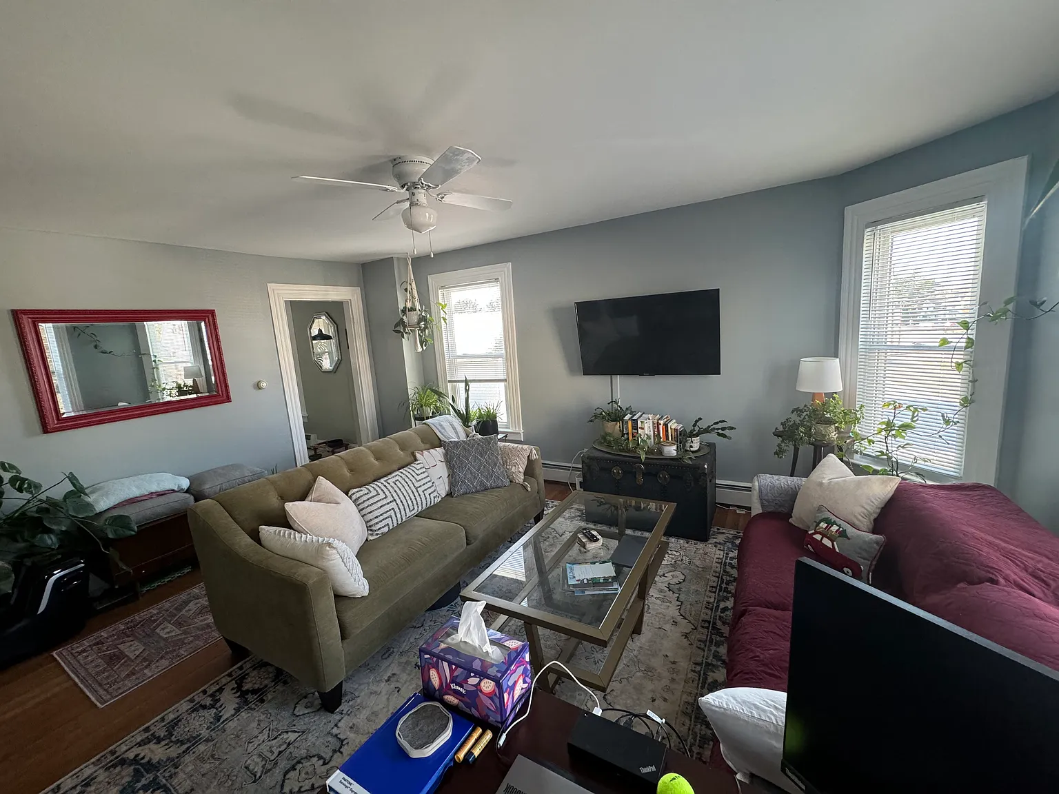 2 bed, 950 sqft, $2,300 — Photo 3