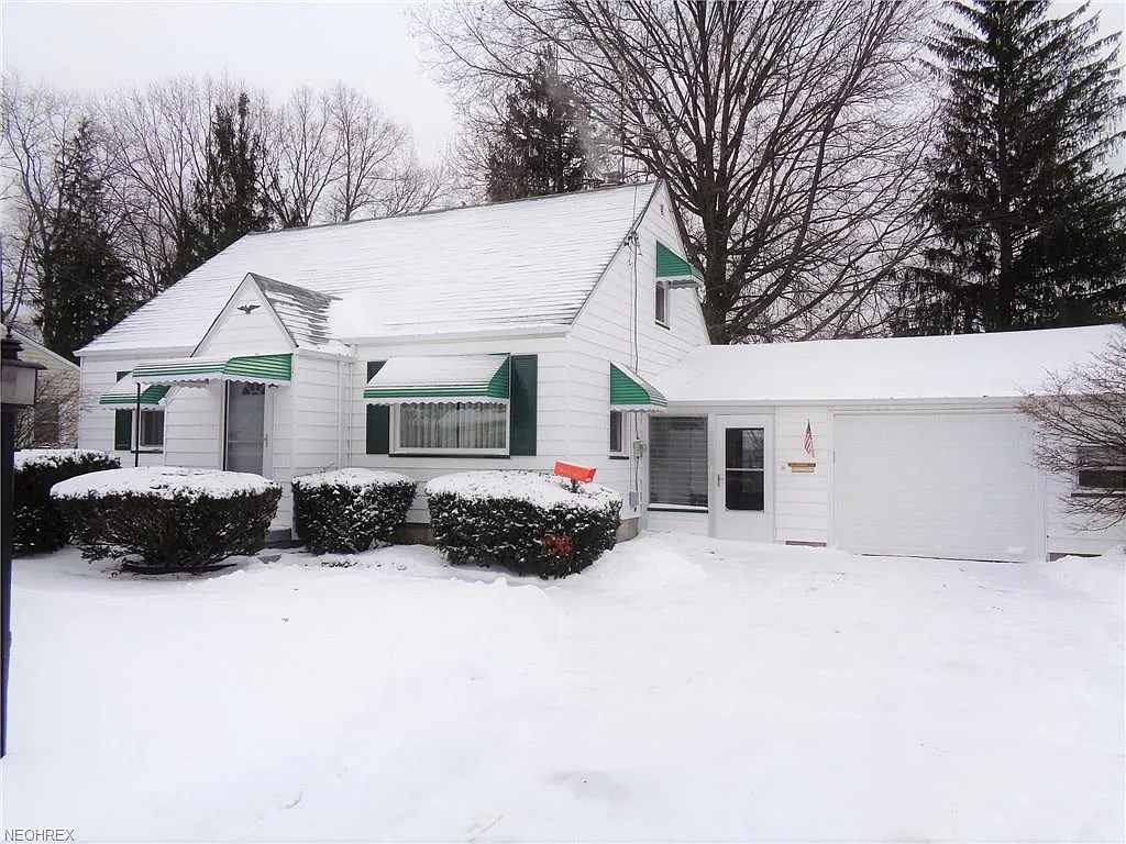 210 E Omar Ave photo 1