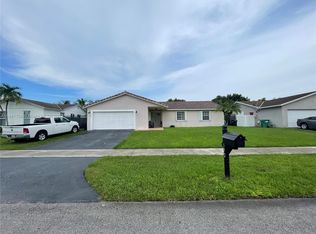 25927 SW 132nd Ct, Homestead, FL 33032