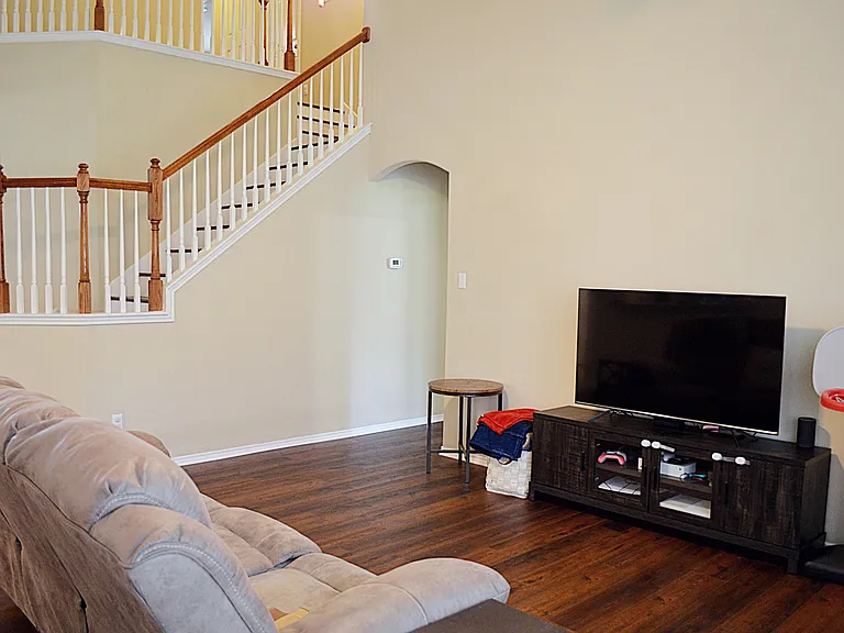 5407 Sulfur Spring Dr — Photo 7