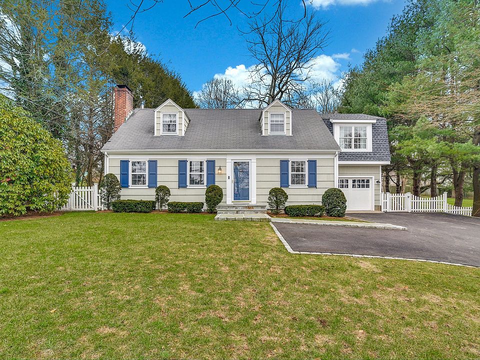 182 Hollow Tree Ridge Road