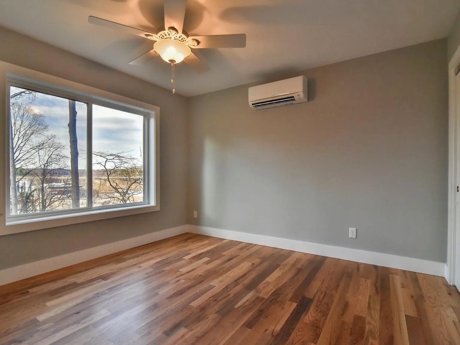 1 bed, 600 sqft, $1,400 — Photo 2