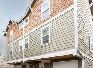 6736 Mary Ave NW #1, Seattle, WA 98117