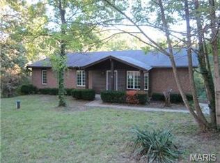 1696 Opeechee Beach Rd, Pacific, MO