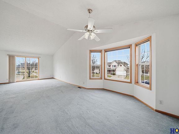 5th image of 2838 Whitlock Rd