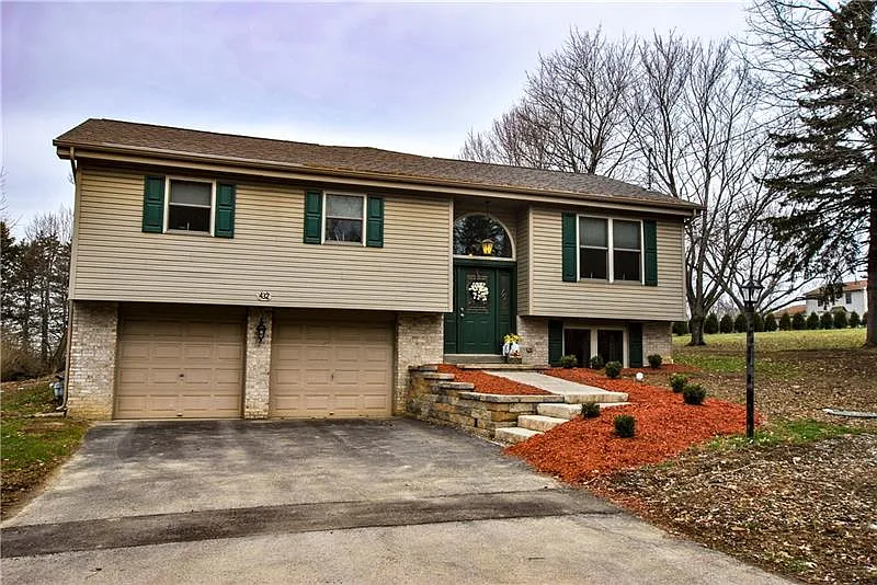 432 Saxonburg Blvd photo 1