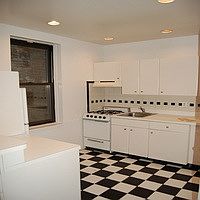 2nd image of 526 E 89th St