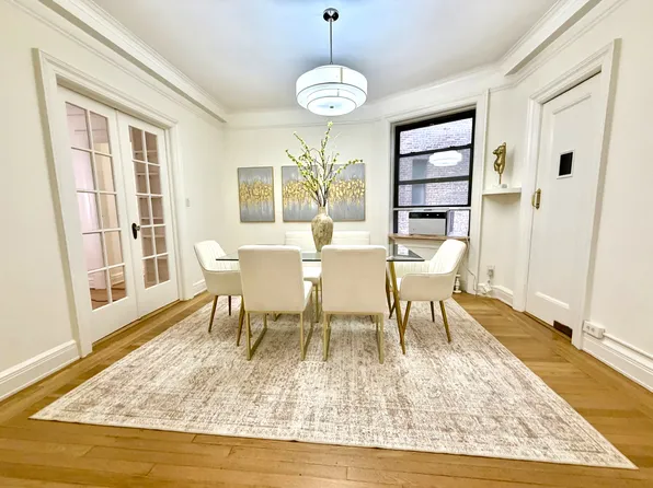 140 West 58th Street image 4 of 10