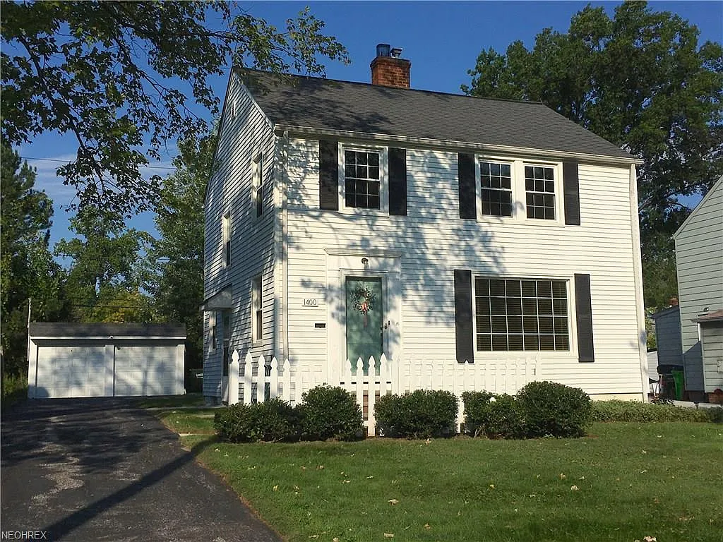 1400 Winston Rd photo 1