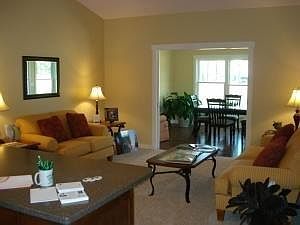 3rd image of 217 Woods Cir Unit 6